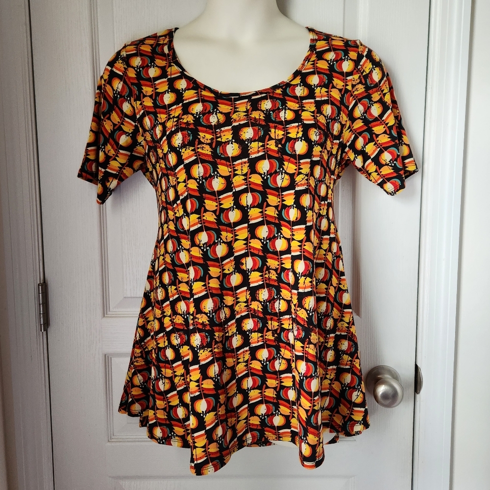 NWOT LuLaRoe Abstract Floral Perfect T